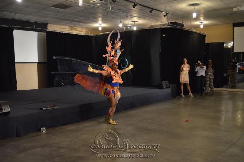 King-and-Queen CG 0048
