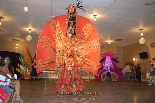 King-and-Queen CG 0094