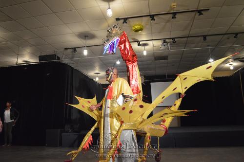 King-and-Queen CG 0135