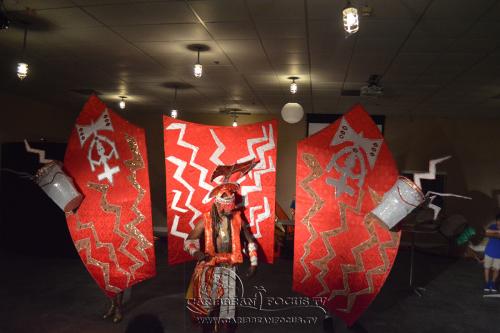 King-and-Queen CG 0172